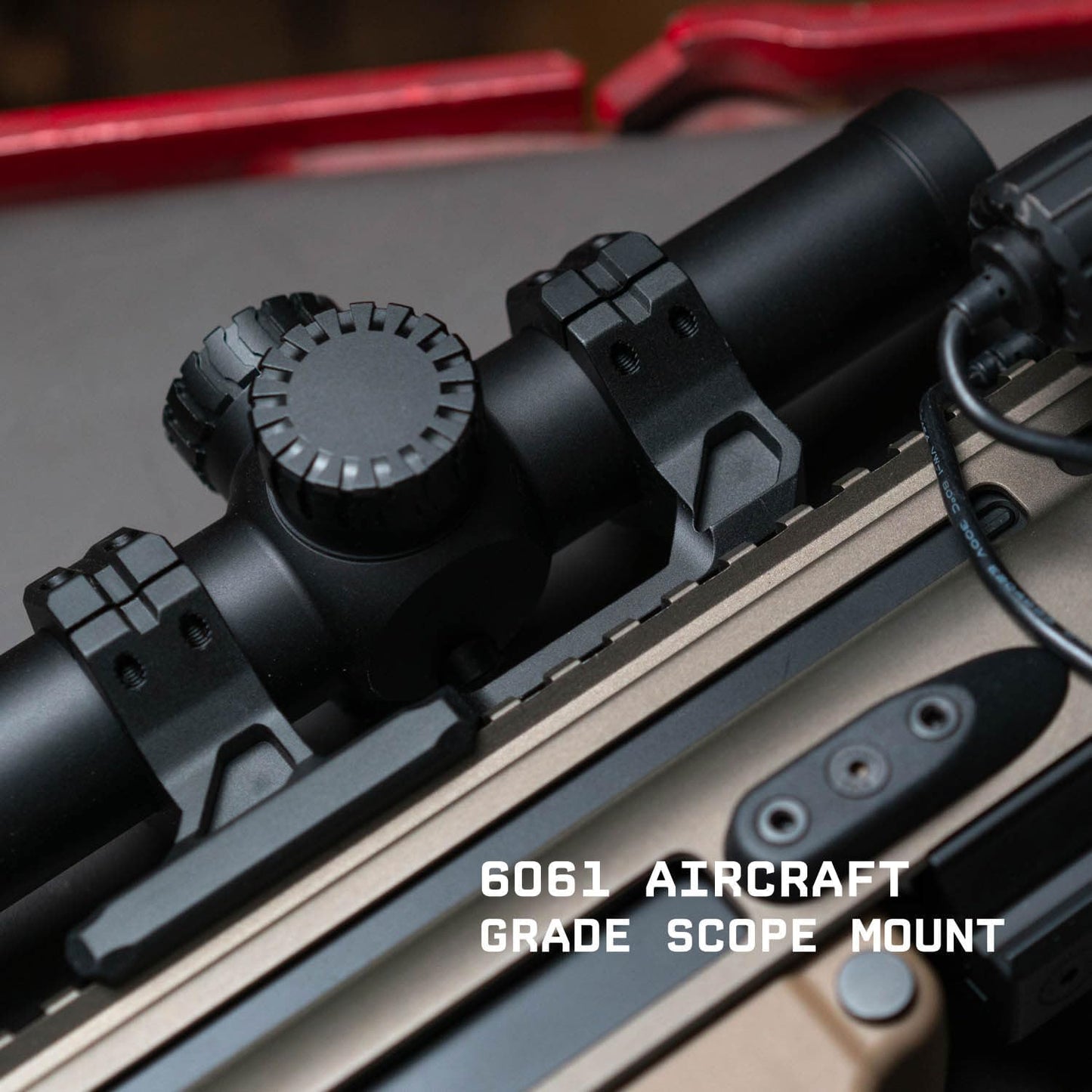 Monstrum Panzer ED 1-10x24 FFP LPVO – Retículo Morpheus | Alcance Extremo com Clareza Absoluta