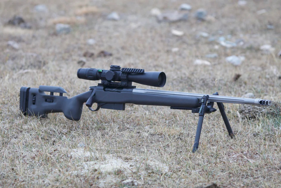 Bipé Tier One Evolution Tactical 230mm em Fibra de Carbono com Montagem QD Picatinny