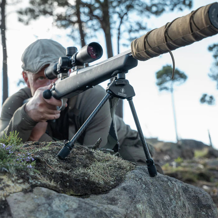Bipé Spartan Javelin Lite – Fibra de Carbono, Ultra Leve, Ideal para Caça e Precisão Móvel